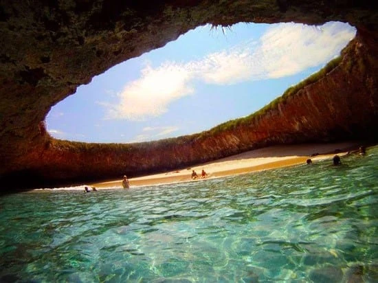 Vive una Experiencia «Internacional»